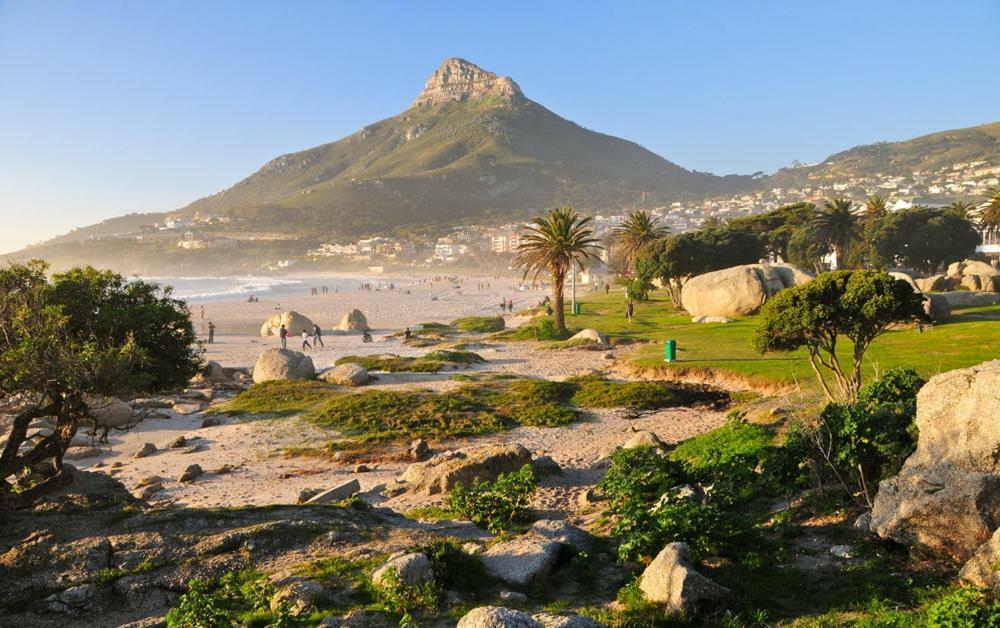 Far Horizons Camps Bay Hotel Cape Town Exterior photo